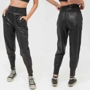 Aerie Offline Womens Size L Faux Leather Jogger Pants Black Baggy Pockets
